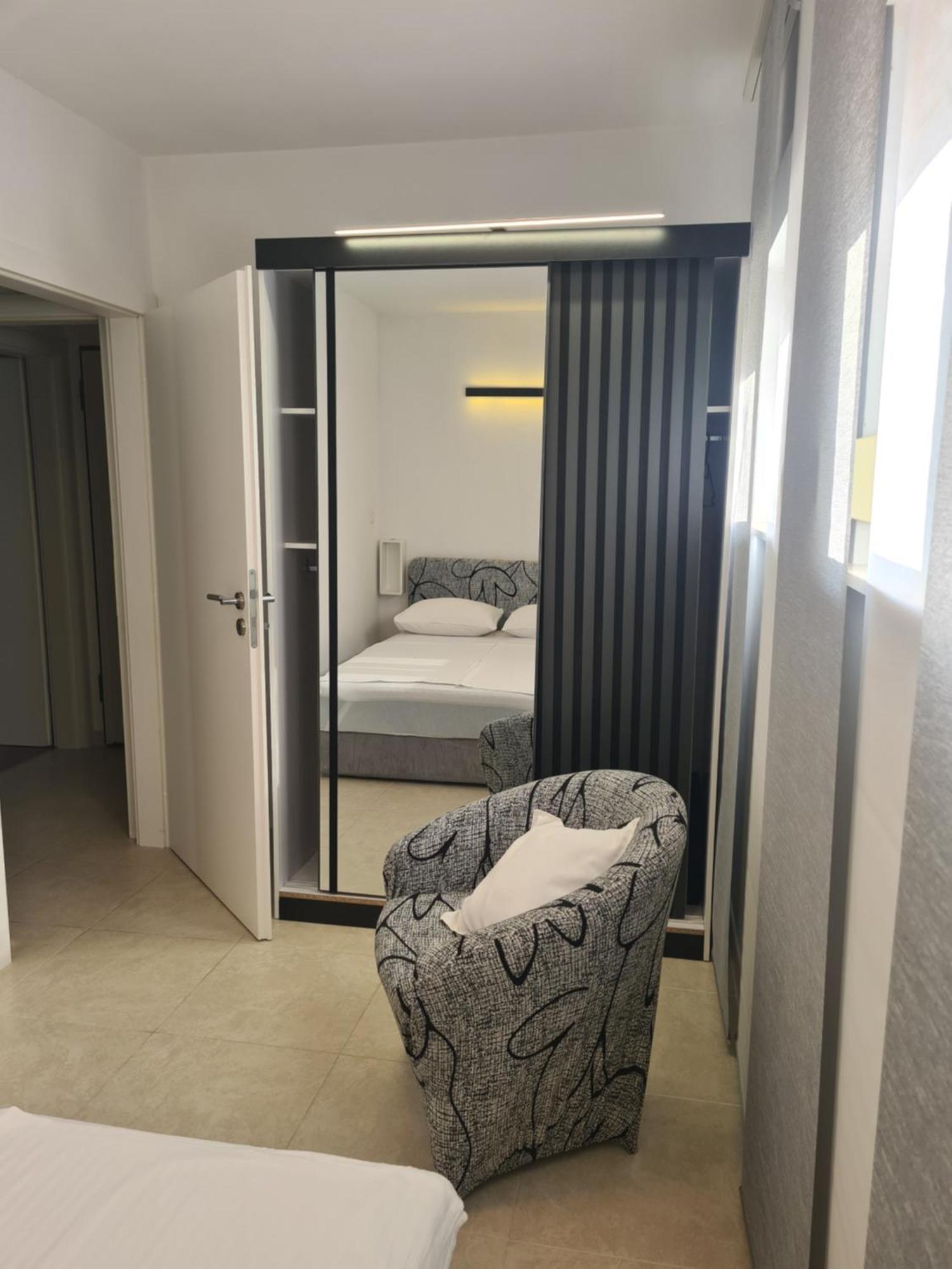 Modern Apartment Near The Sea-Mise Trogir Kültér fotó